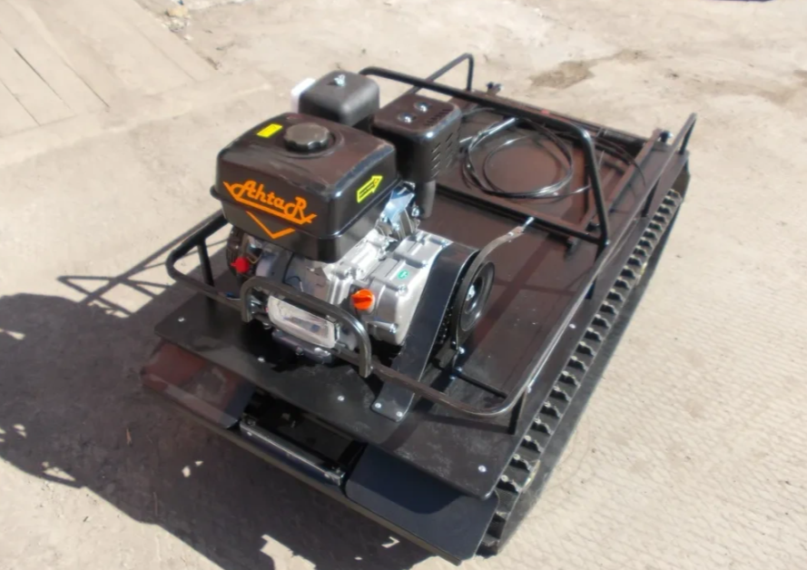 Мотобуксировщик AhtaR L 9 в Архангельске