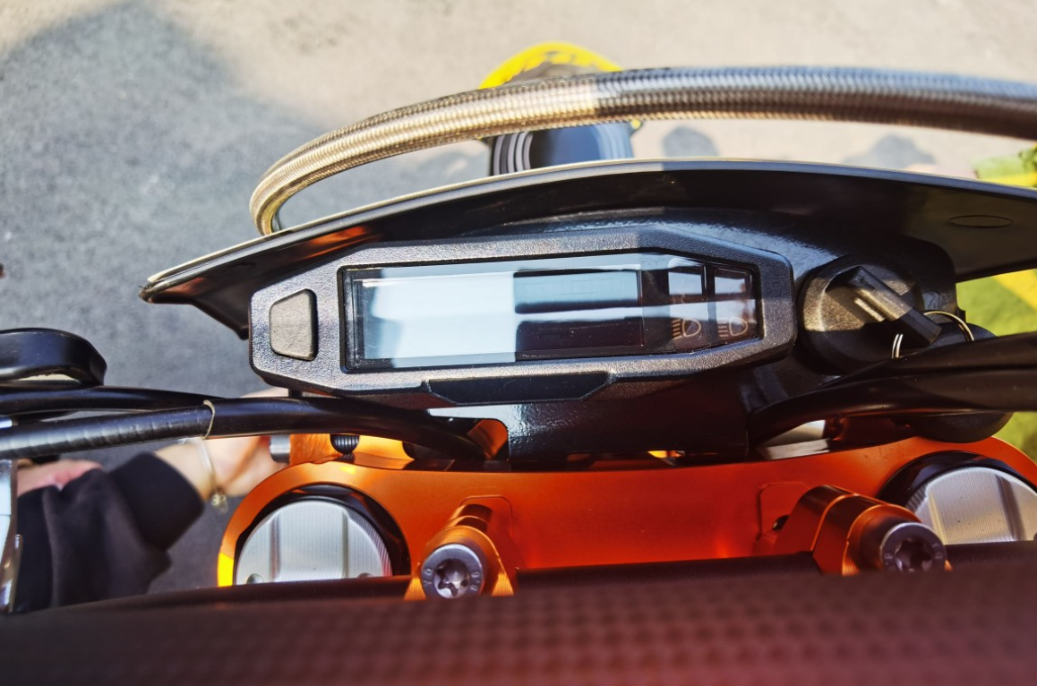 Мотоцикл JHLMOTO JHL Z8 NC300S (182-MN) в Архангельске