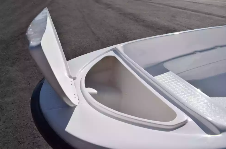 Стеклопластиковая лодка Пингвин (тримаран) в Архангельске