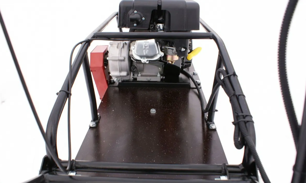 Мотобуксировщик БТС «МАЛЕК» 380/7 БЕЗ э/зап. Б/У в Архангельске