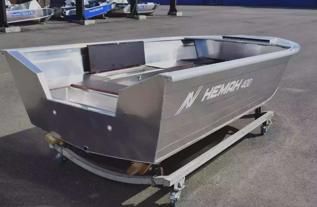 Алюминиевая лодка Неман-400 Р PRO в Архангельске