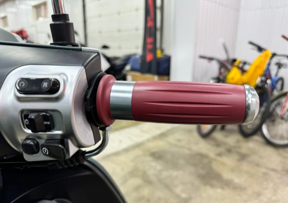 Скутер PROMAX Miami 240 (49) в Архангельске