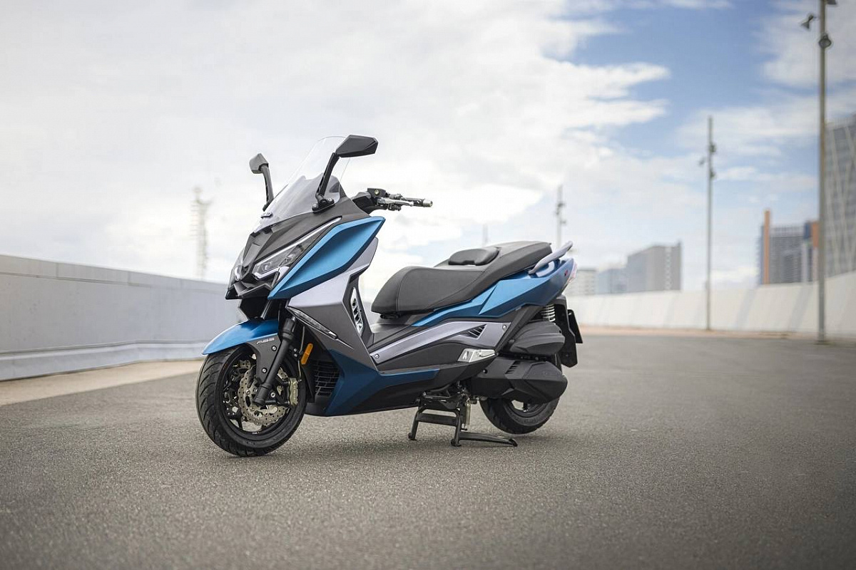 МАКСИСКУТЕР ARIIC 318 в Архангельске