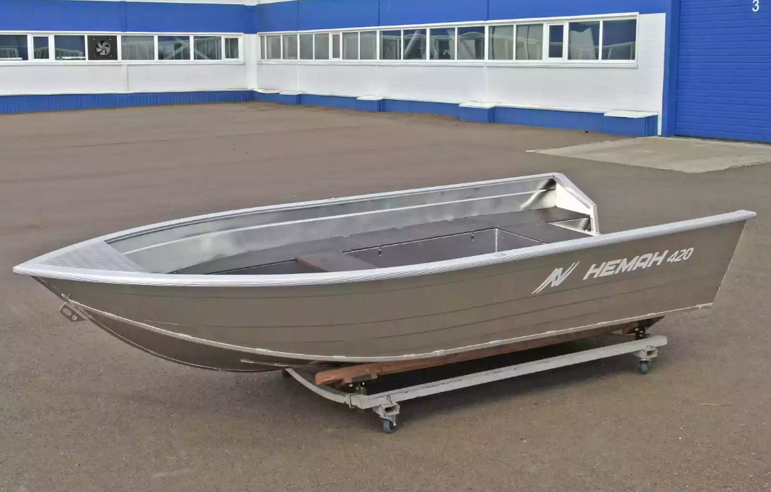 Алюминиевая лодка  Неман-420 в Архангельске