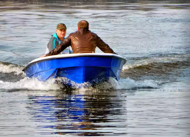 Стеклопластиковая лодка Wyatboat 430 тримаран в Архангельске