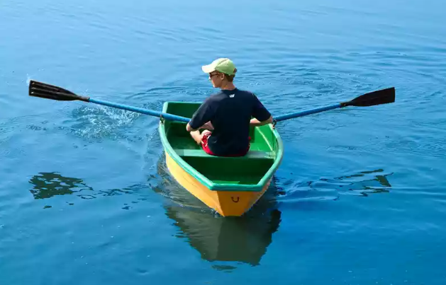 Стеклопластиковая лодка Малютка в Архангельске