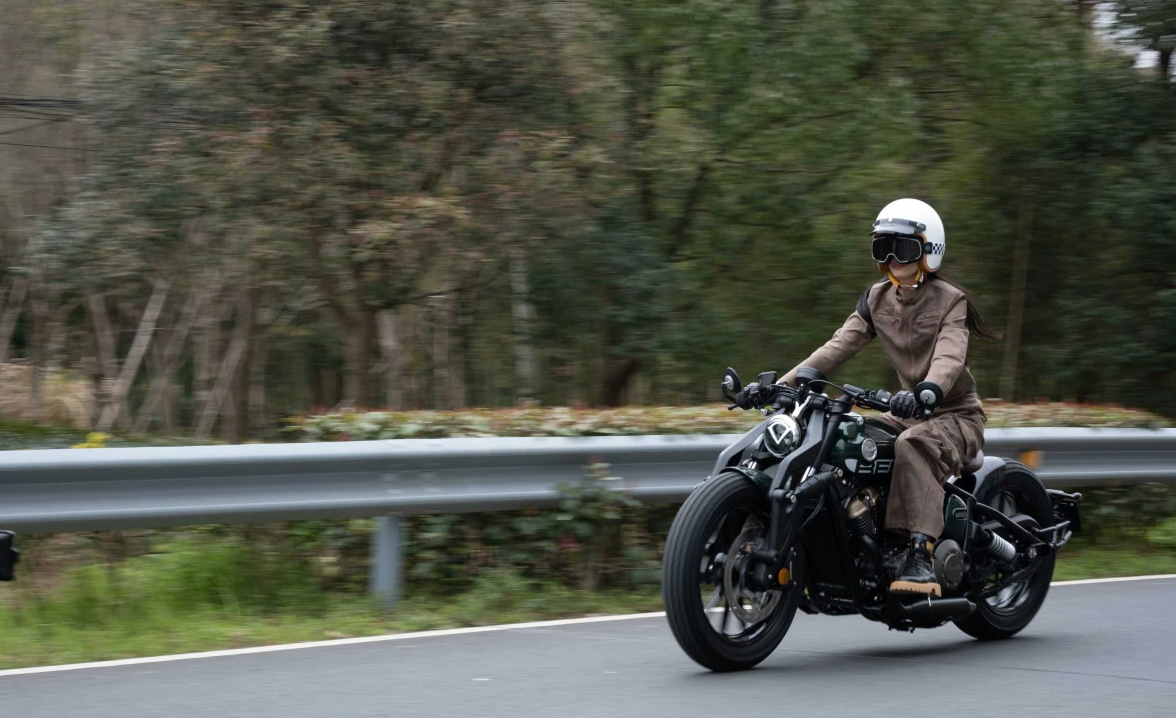 Мотоцикл Benda Napoleon 250 в Архангельске