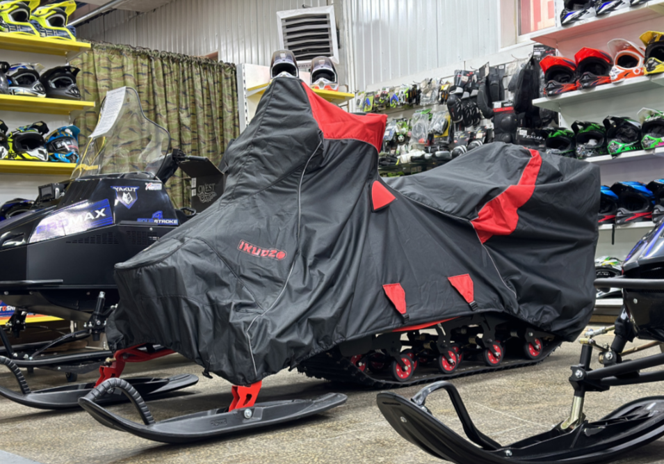 Чехол транспорт. снегохода IKUDZO HUNTER черно-красный Оксфорд ПРЕМИУМ качества с лого IKUDZO в Архангельске