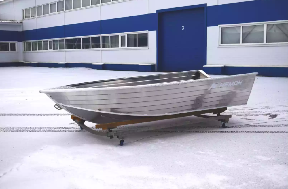 Алюминиевая лодка Неман-400 в Архангельске
