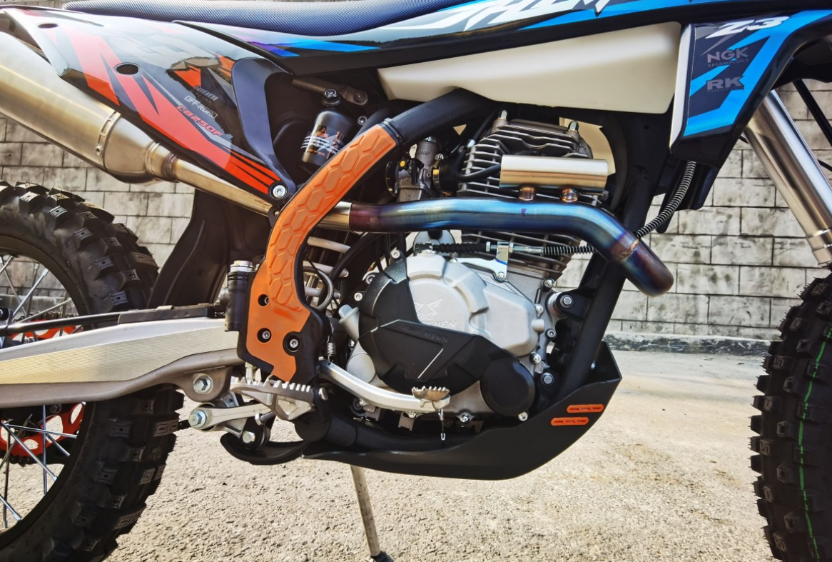 Мотоцикл JHLMOTO JHL Z3 CB250 (172FMM-3A) в Архангельске