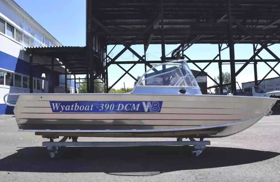 Алюминиевая лодка Wyatboat-390 DCM в Архангельске