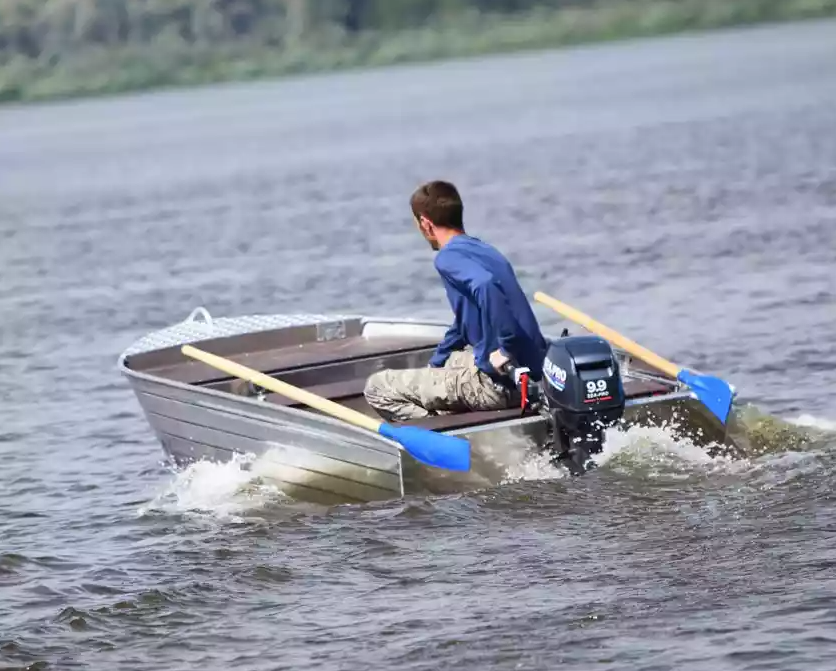 Алюминиевая Wyatboat-320 в Архангельске