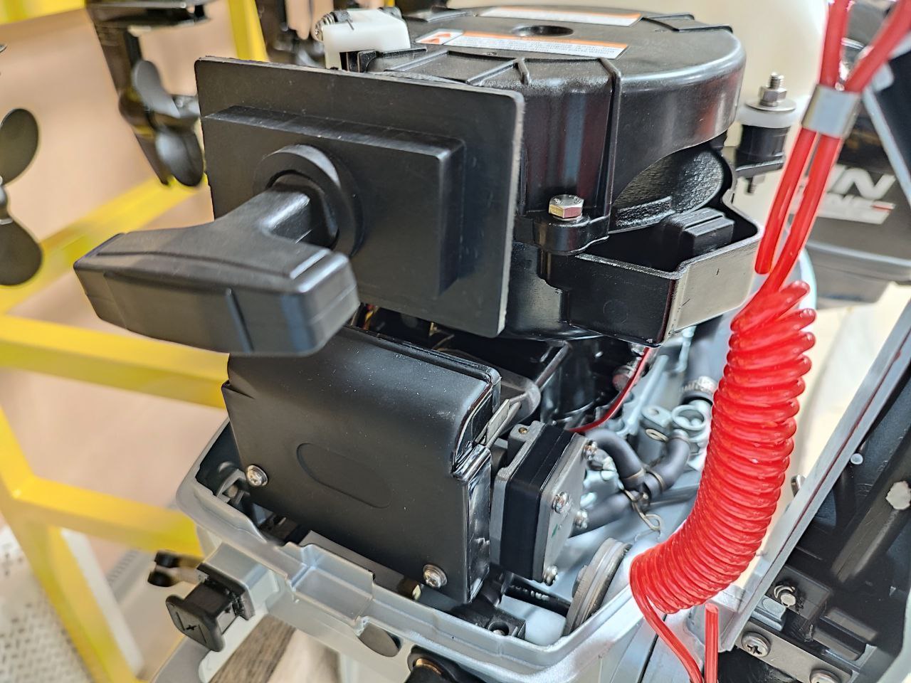 Лодочный мотор PROMAX SP5FHS (внешний бак 12 л) в Архангельске