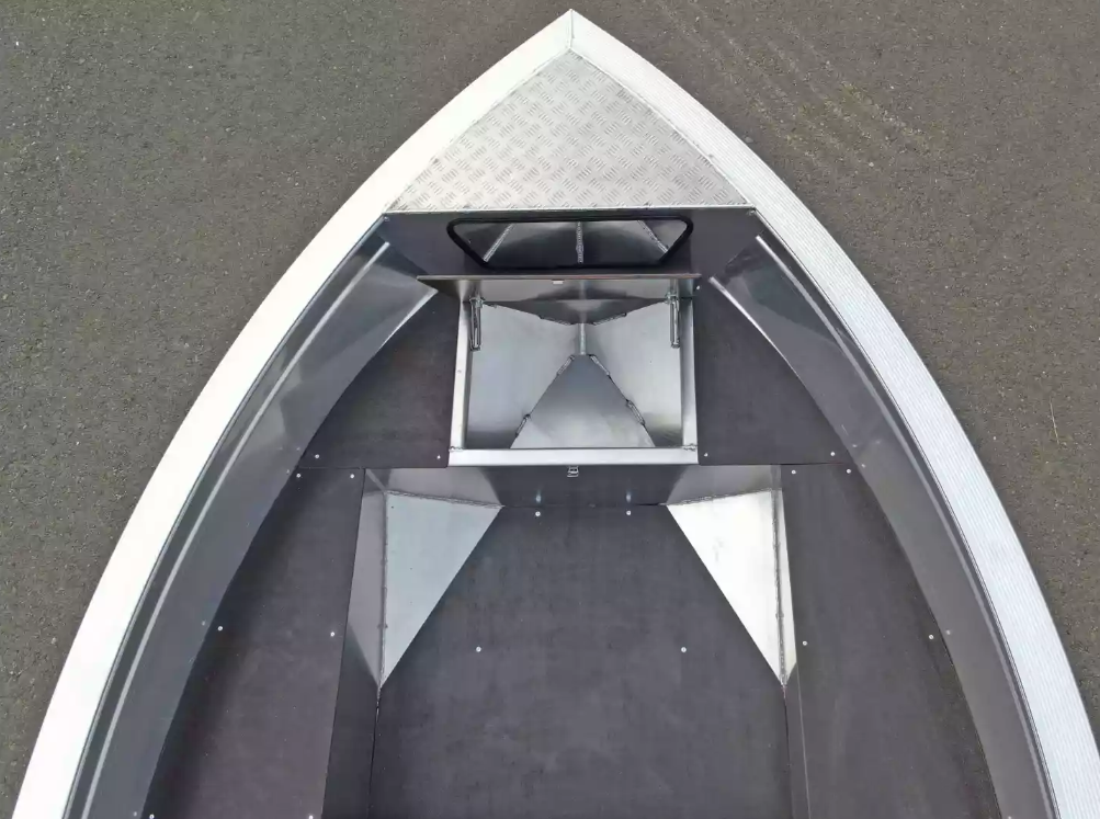 Алюминиевая лодка  Неман-420 в Архангельске