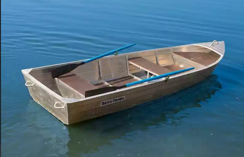 Алюминиевая лодка Вятка-Профи 37 в Архангельске