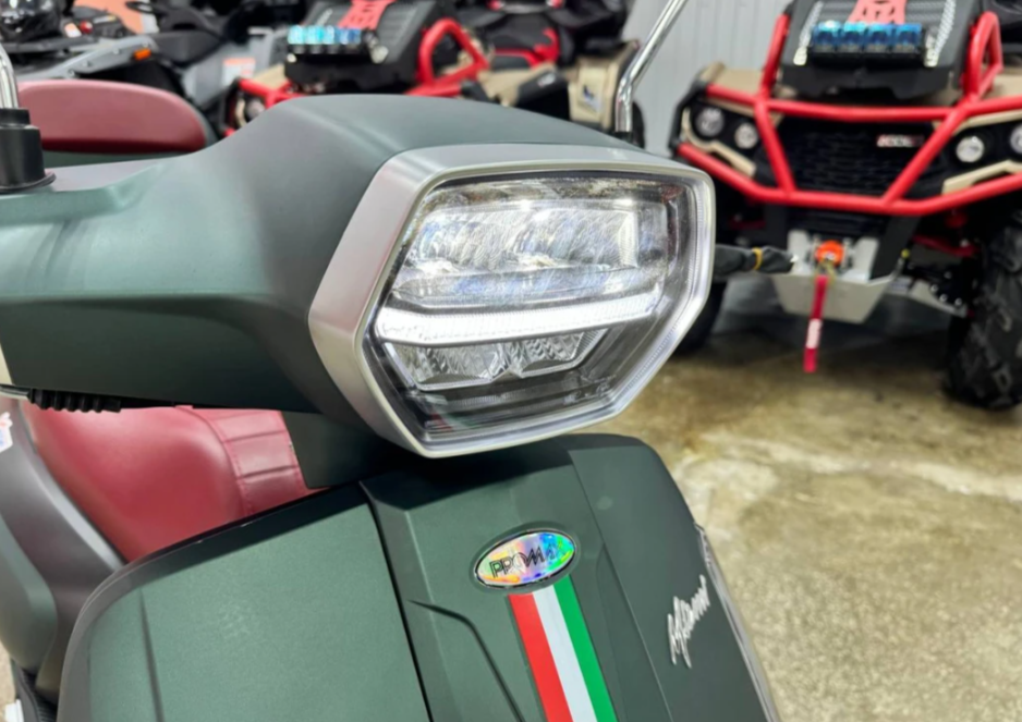 Скутер PROMAX Miami 240 (49) в Архангельске