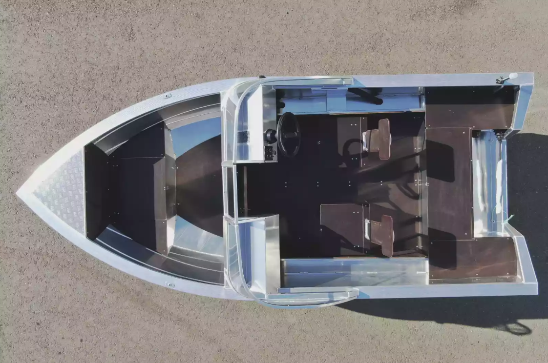 Алюминиевая лодка  Неман-400 DCM в Архангельске