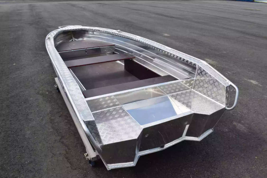 Алюминиевая лодка Wyatboat-390Р Увеличенный борт в Архангельске