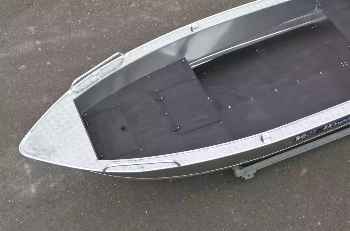 Алюминиевая лодка  Wyatboat-430М FISH в Архангельске