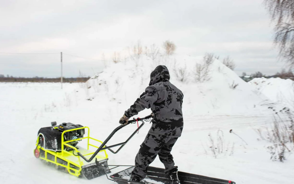 Мотобуксировщик Бурлак ХОЗЯИН-1 (капот ткань) в Архангельске