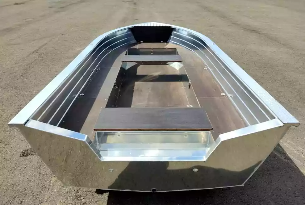 Алюминиевая лодка Неман-400 в Архангельске