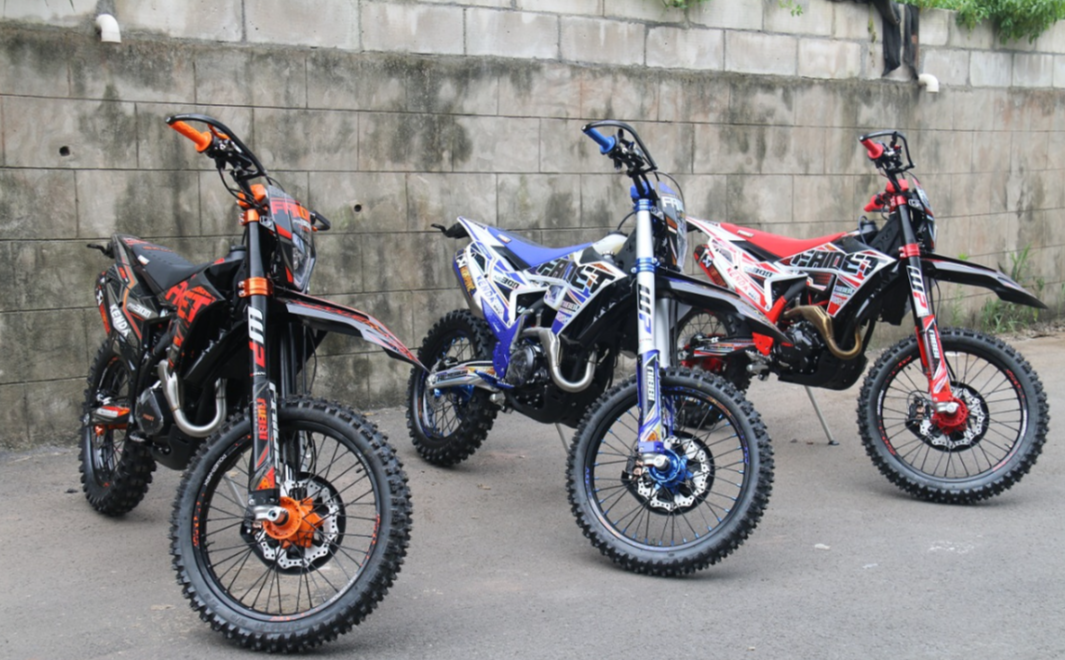 Кроссовый мотоцикл FAIDET NC300S ULTRA KKE в Архангельске