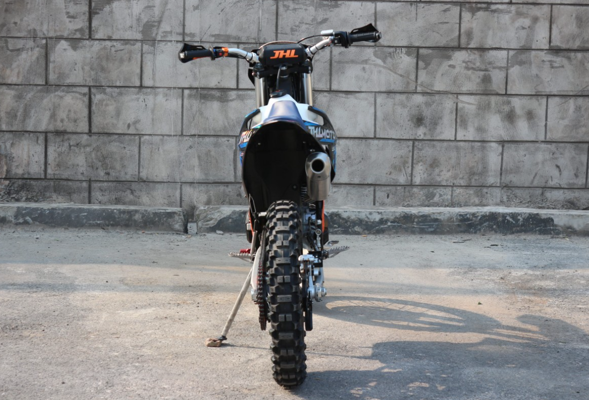 Мотоцикл JHLMOTO JHL Z3 CB250 (172FMM-3A) в Архангельске