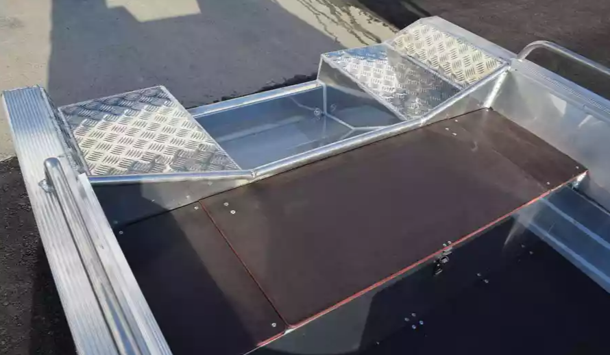 Алюминиевая лодка  Wyatboat-430 Р в Архангельске