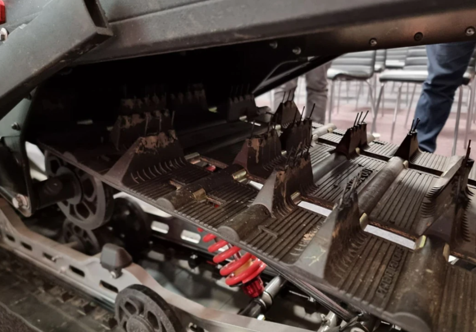 Снегоход AODES Siberiacross 1000 SWT 600mm LCD 6.8 в Архангельске