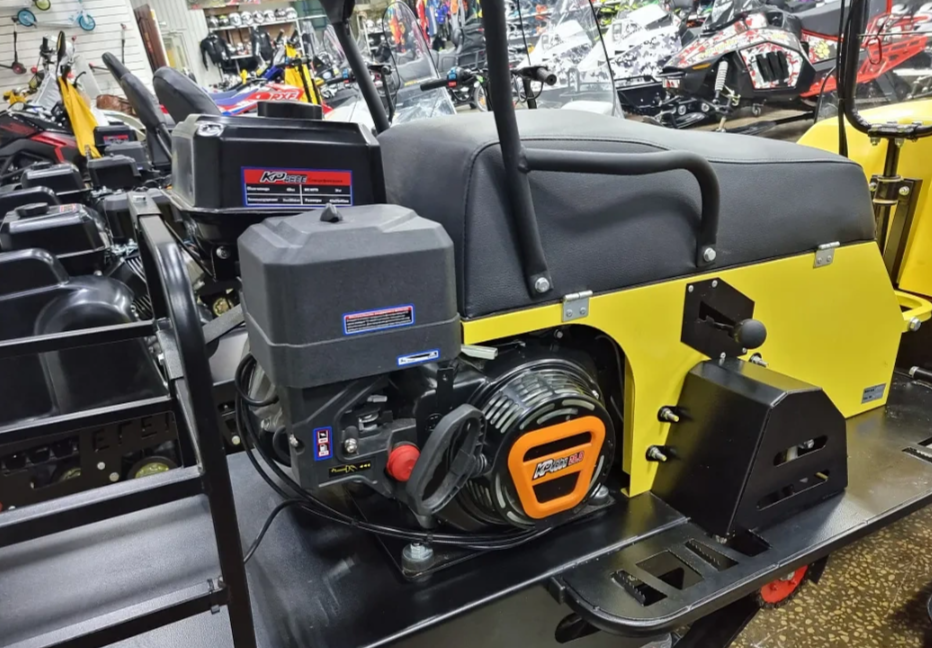 Миниснегоход Бурлак-М Егерь Стандарт SPORT 20 л.с. с эл.зап. в Архангельске