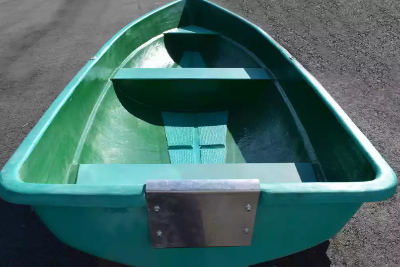 Стеклопластиковая Лодка Голавль в Архангельске