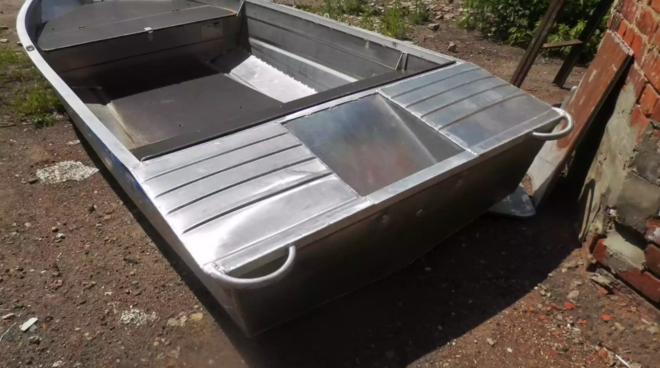 Алюминиевая лодка Вятка-Профи Вариант в Архангельске