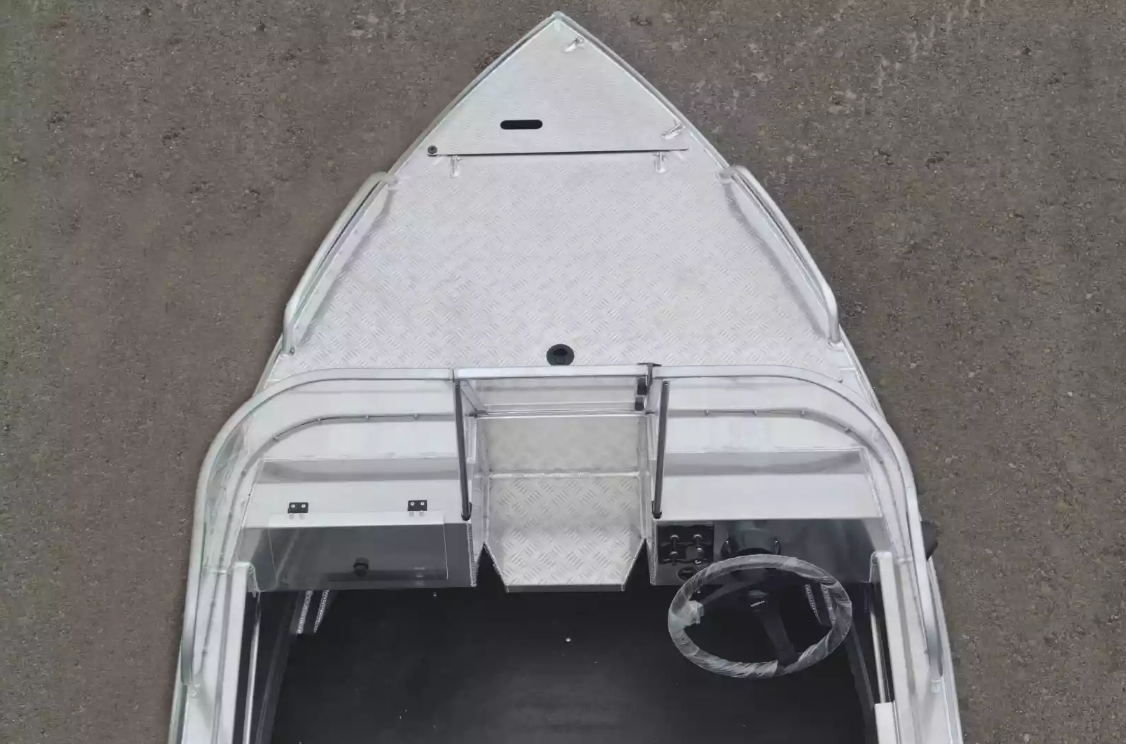 Алюминиевая лодка  Neman-400 PRO в Архангельске