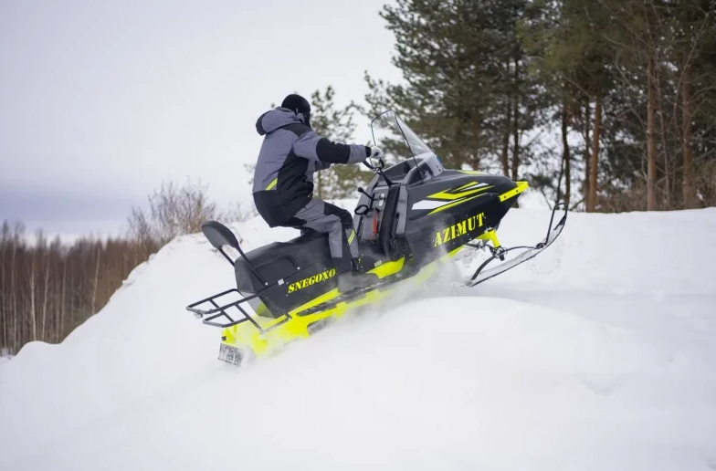 Миниснегоход Бурлак Азимут 20 л.с.  Б/У в Архангельске