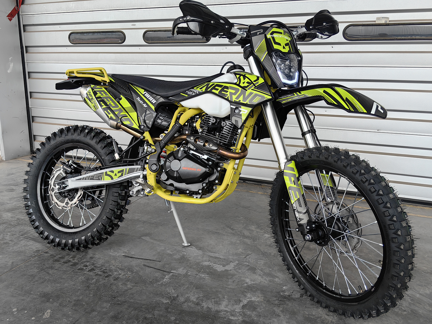 Кроссовый мотоцикл PROMAX INFERNO 380 (4 valves, 6 gears) в Архангельске