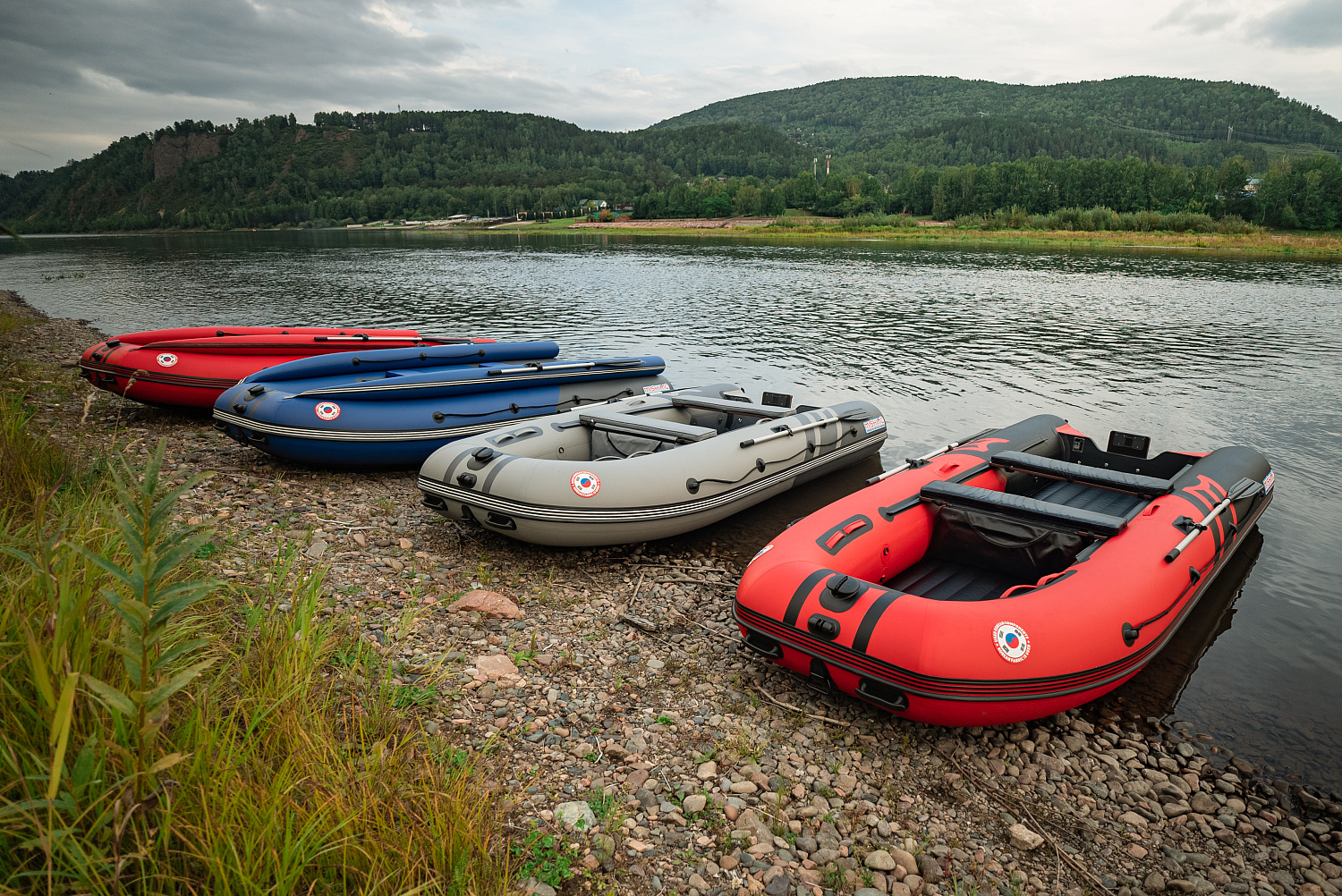Лодка MISHIMO RIVER FJET PRO 400 под водомет в Архангельске