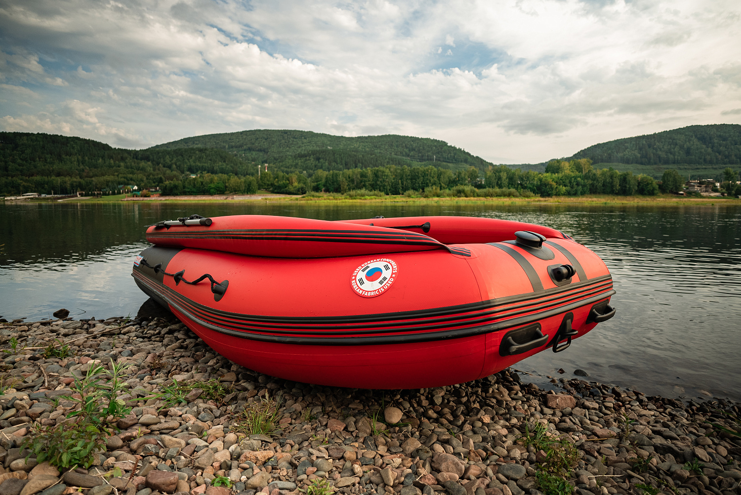 Лодка MISHIMO RIVER FJET PRO 400 под водомет в Архангельске