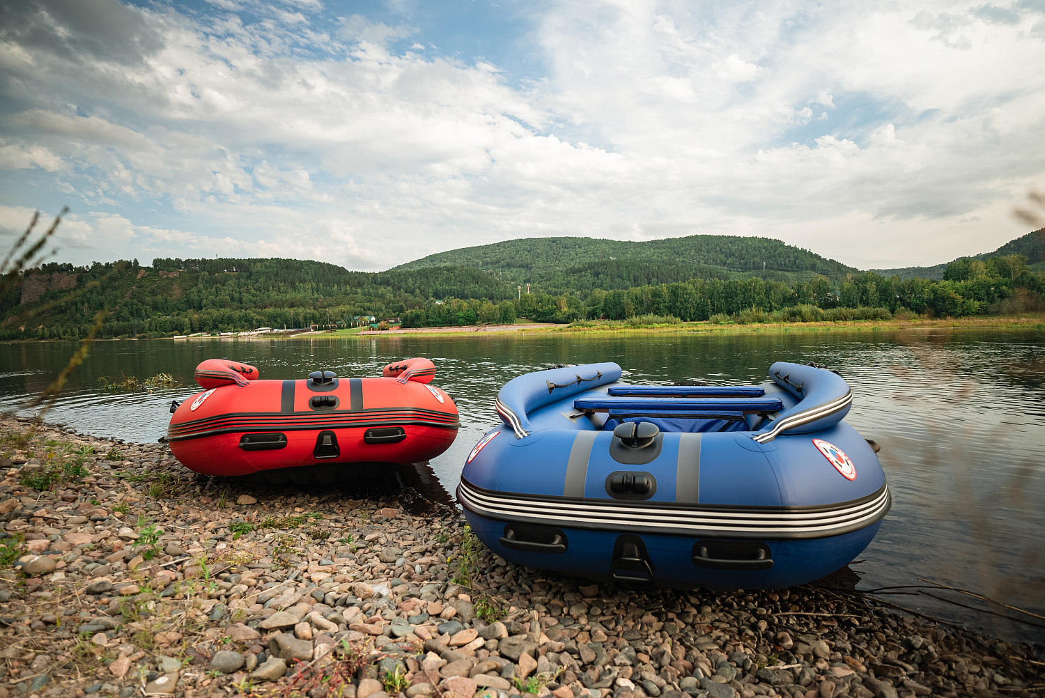 Лодка MISHIMO RIVER FJET PRO 400 под водомет в Архангельске