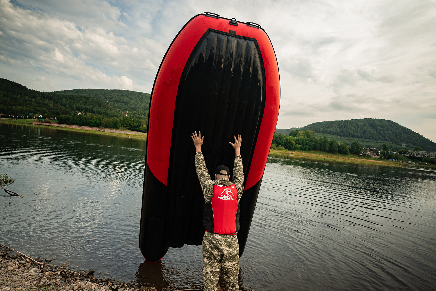 Лодка MISHIMO RIVER FJET PRO 400 под водомет в Архангельске