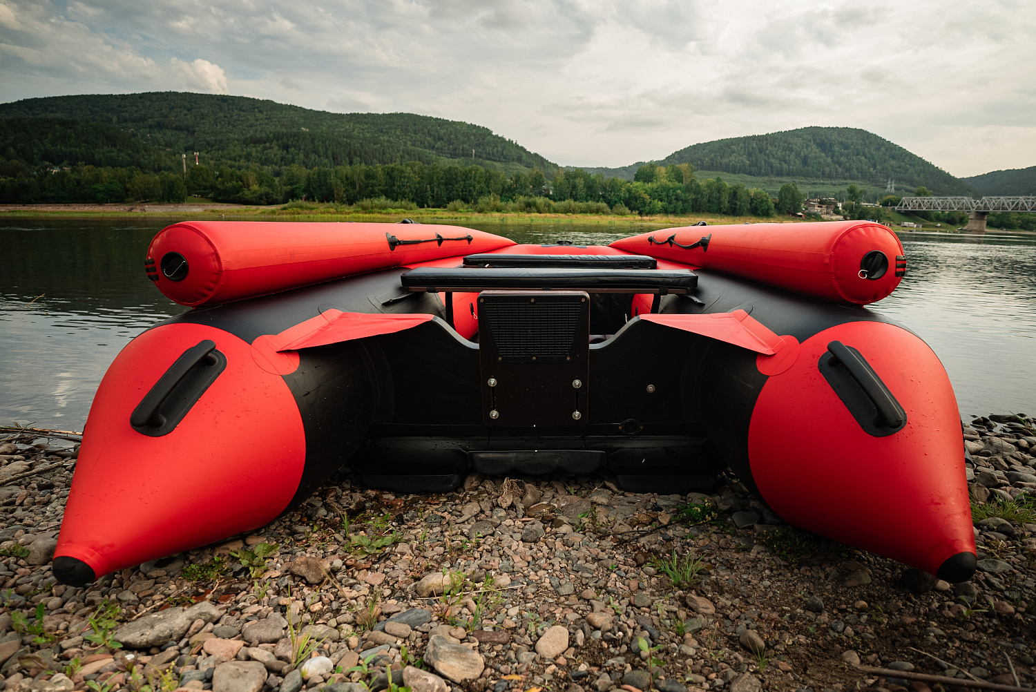 Лодка MISHIMO RIVER FJET PRO 400 под водомет в Архангельске