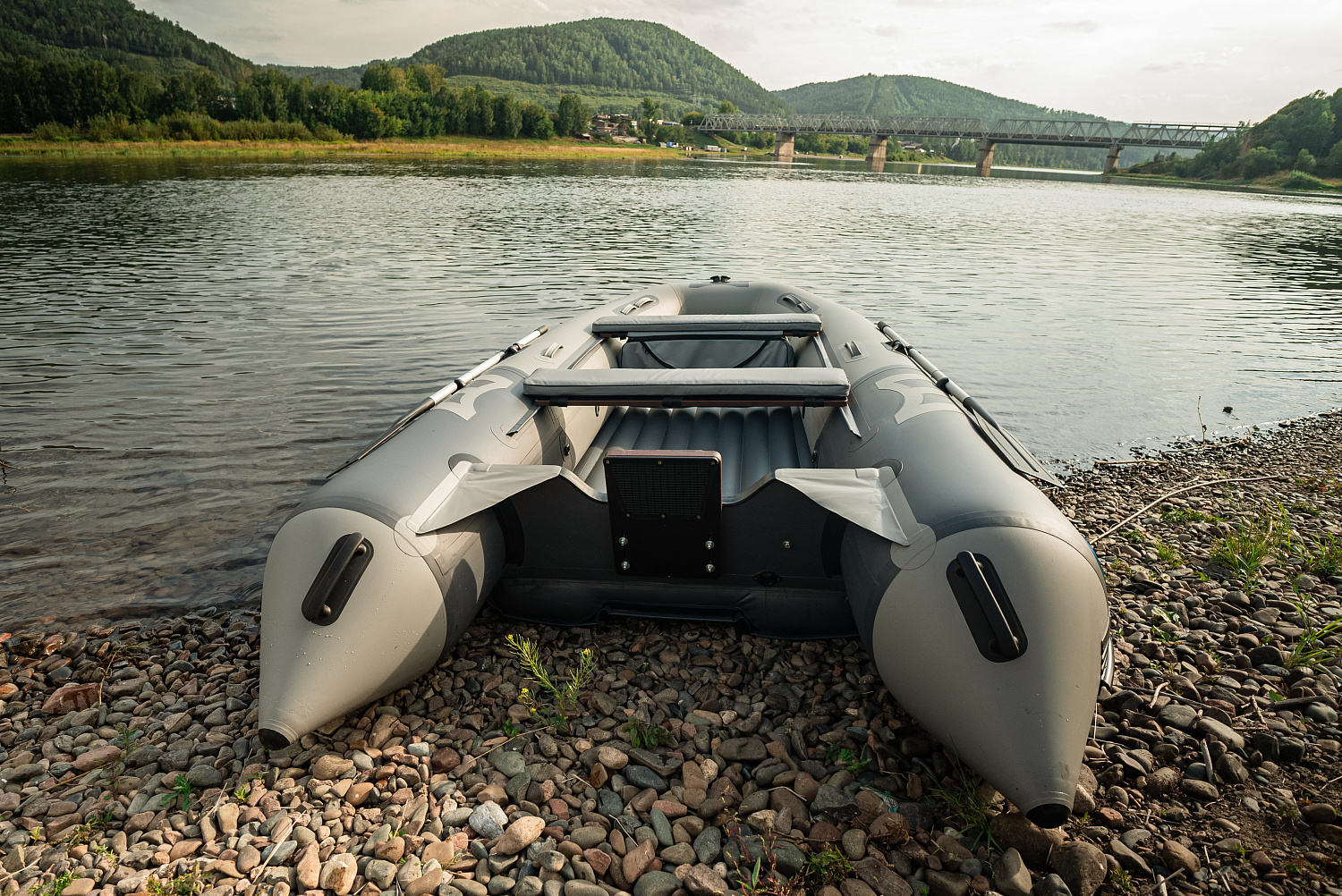 Лодка MISHIMO RIVER JET 390 под водомет в Архангельске