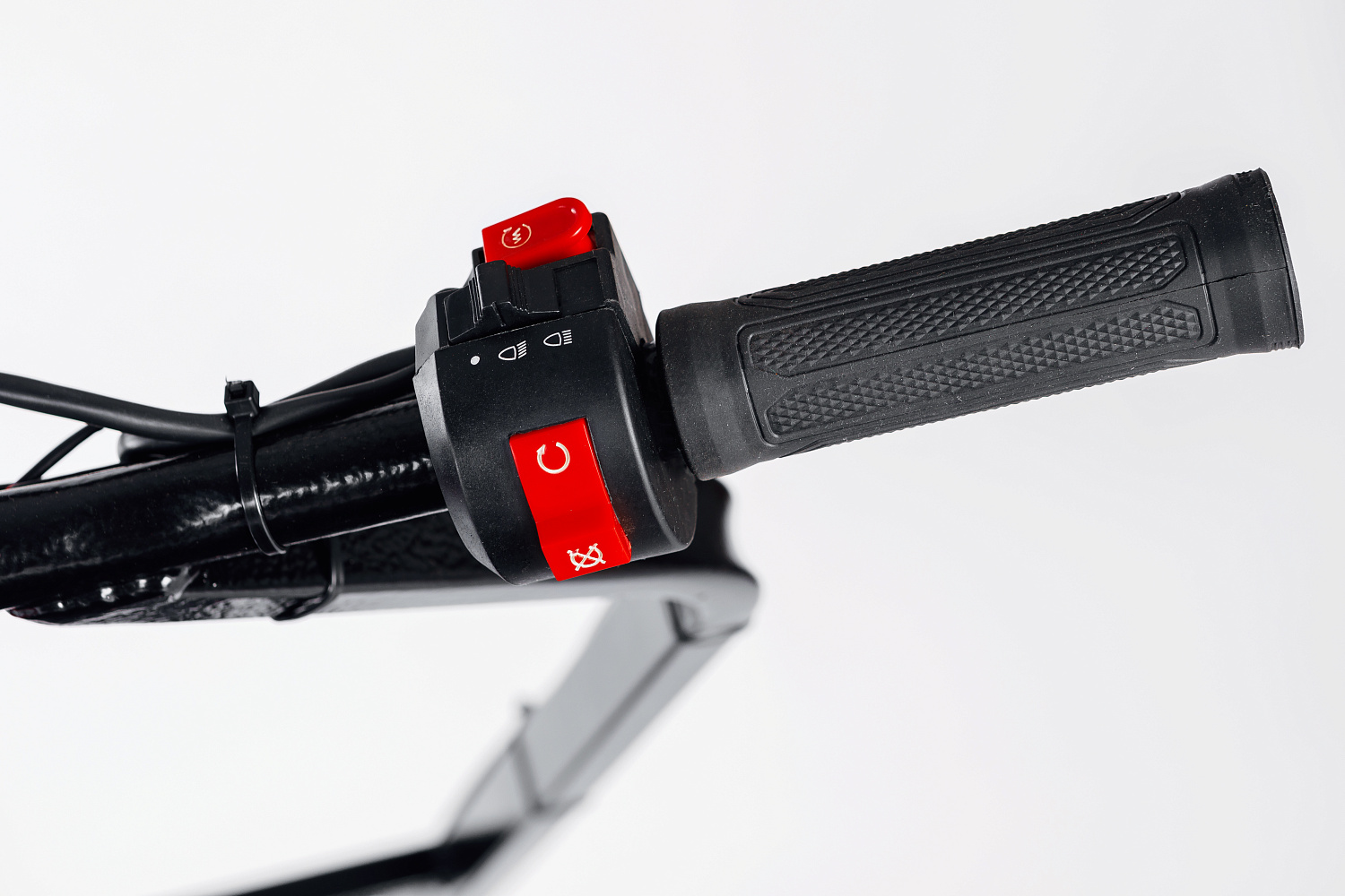 МОТОБУКСИРОВЩИК IKUDZO LONG 2.0 1700/500 EKR20 в Архангельске