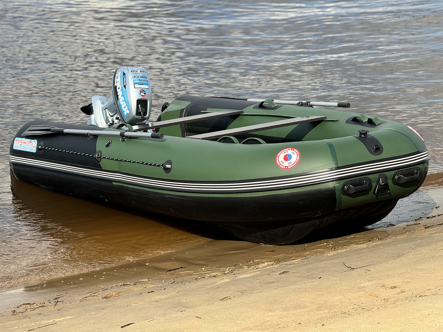 Лодка MISHIMO BIG FLOOR 400 в Архангельске