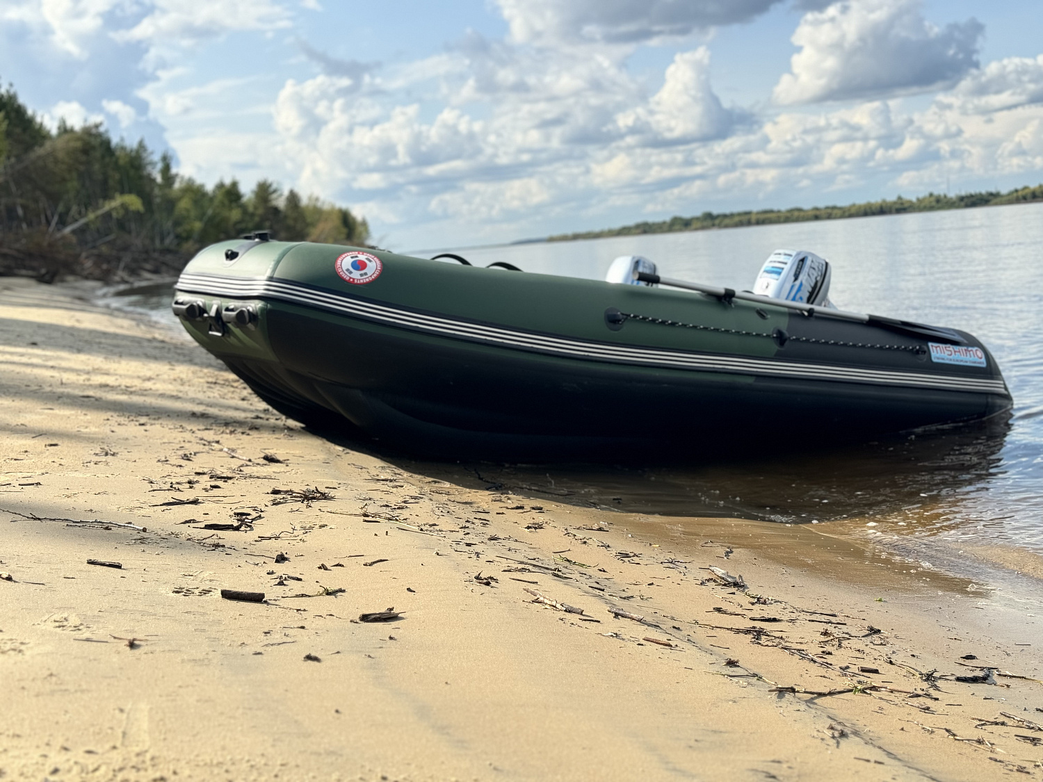 Лодка MISHIMO BIG FLOOR 400 в Архангельске